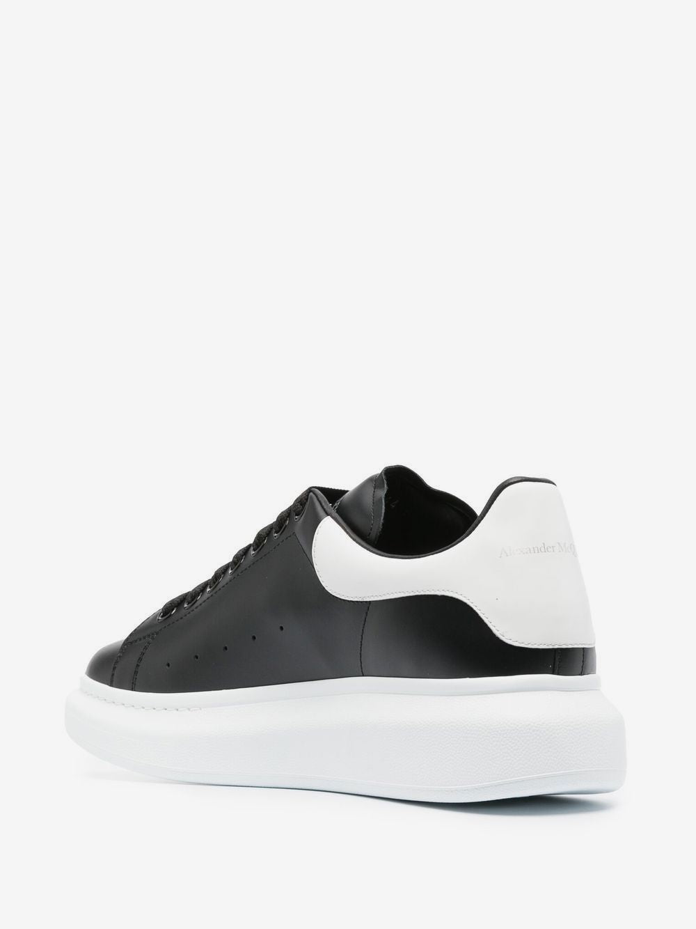 Alexander McQuee.n Sneakers With Card Bill carry Bag & Og Box