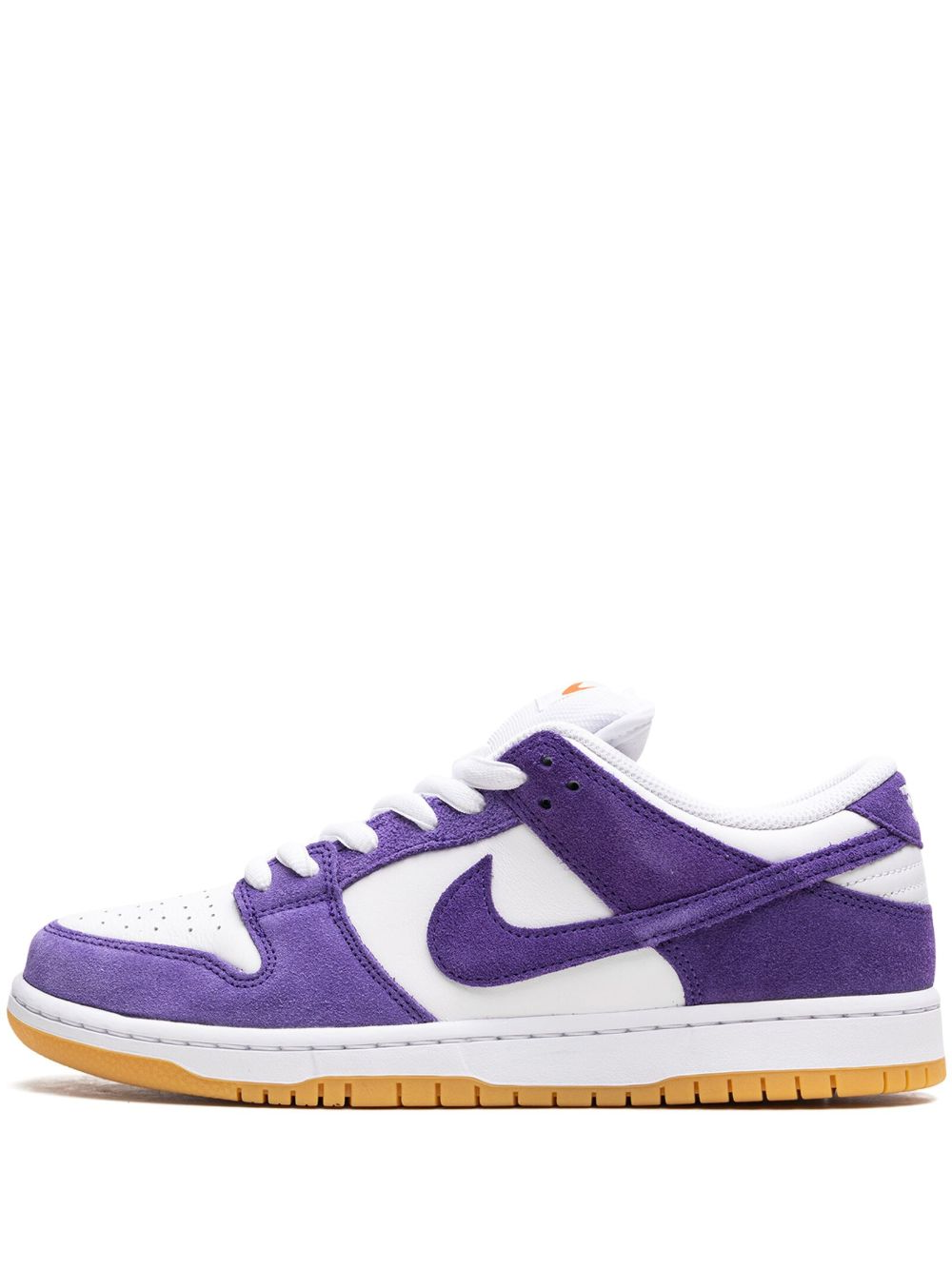 Nikee sb dunk court purple gum