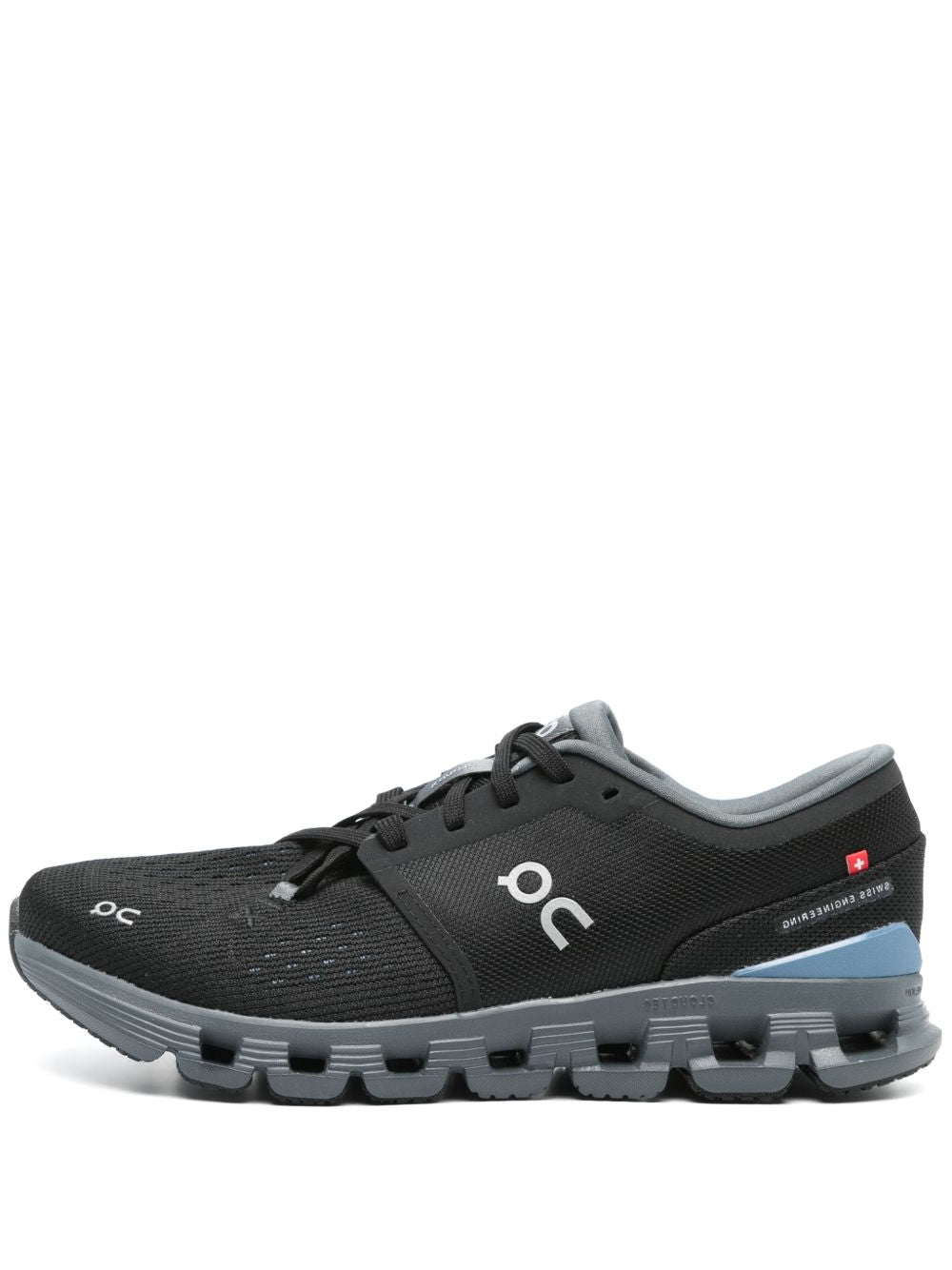 On running cloud x 4 black