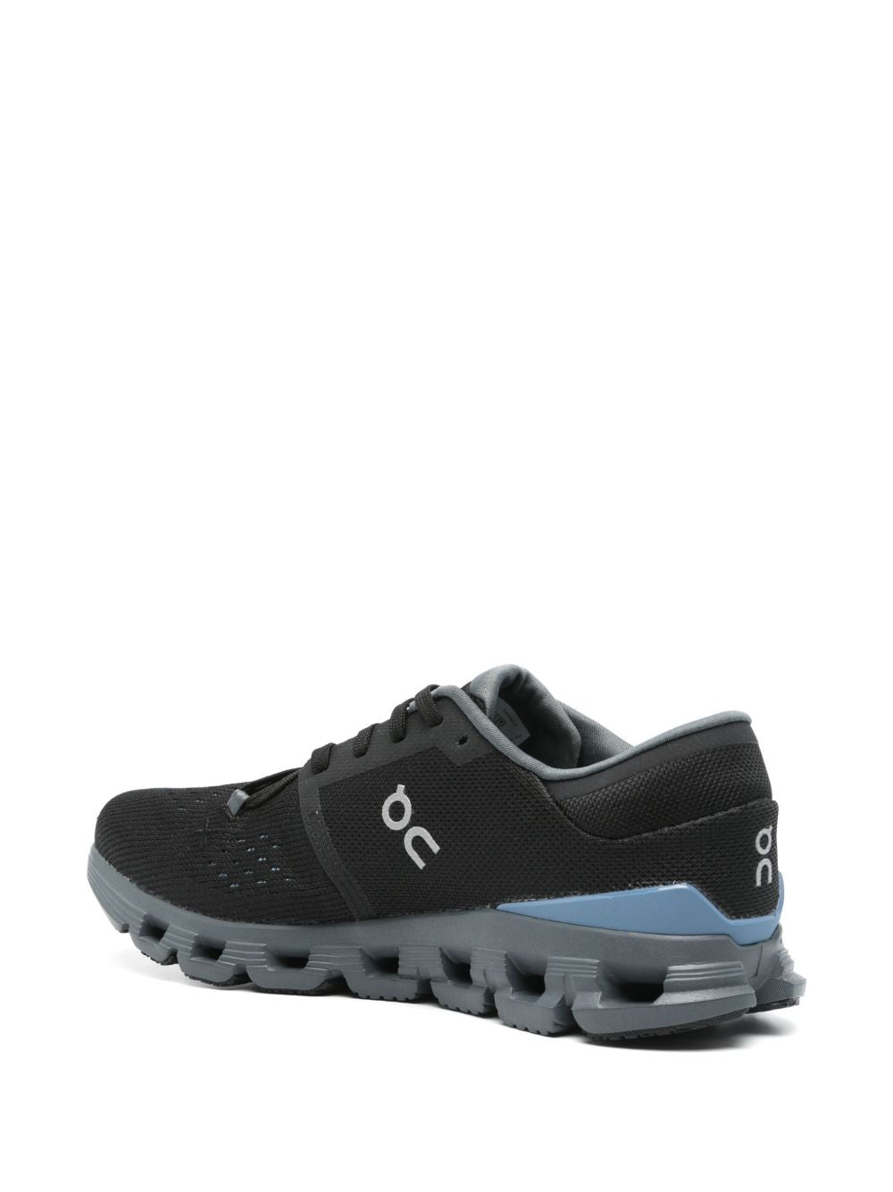 On running cloud x 4 black