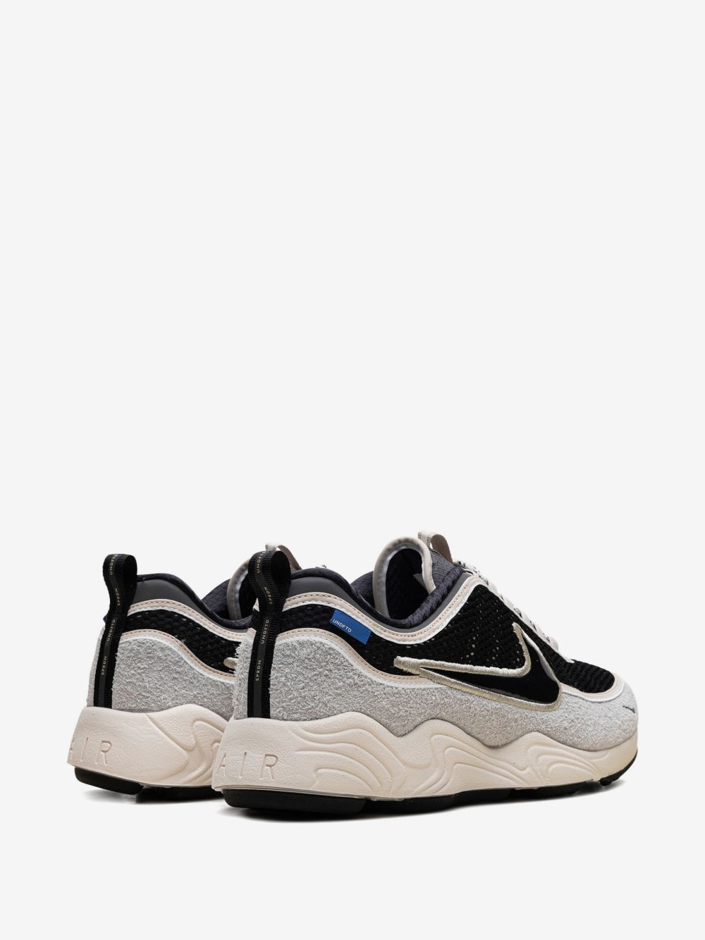 Nikee Air Zoom Spiridon x Undefeated Phantom