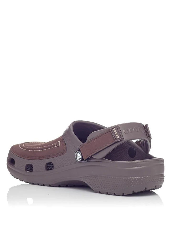 CROCS YUKOON BROWN