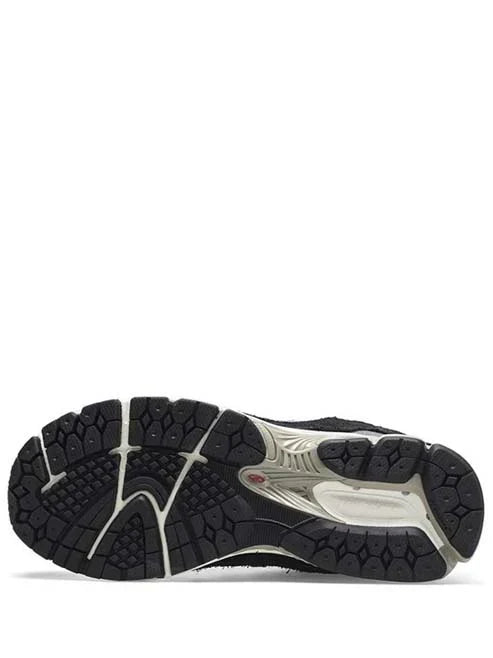 new balance 2002R protection pack BLACK GREY