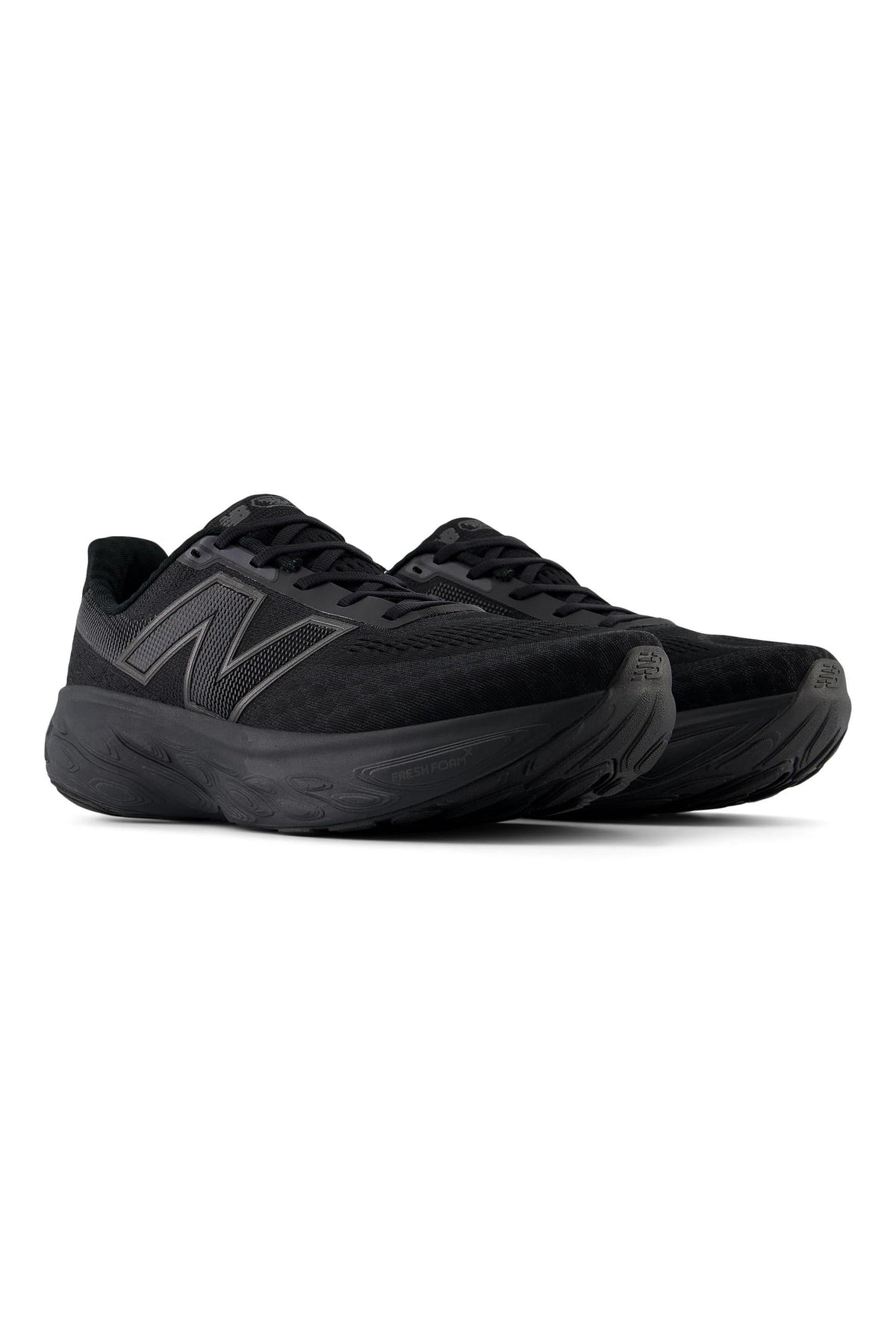 New Balancee Fresh Foam X More Evoz V5 Triple Black