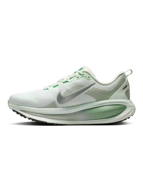 Nike_Zoom_Vomero_18_Silver_College_Grey