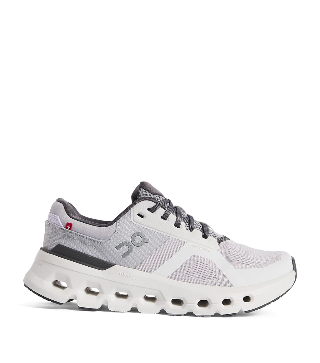 on cloud Cloudrunner 2 White-Frost