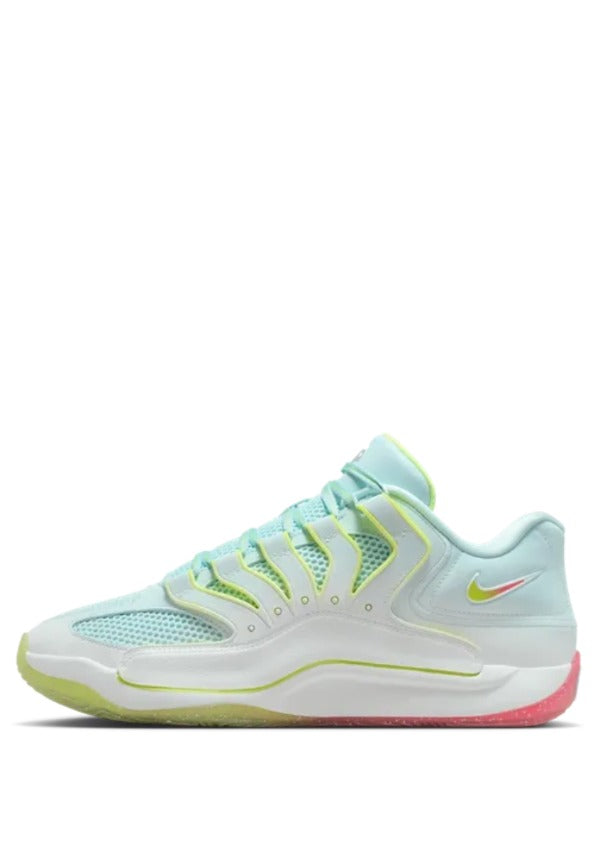 Nik KD 18 Christmas 2627