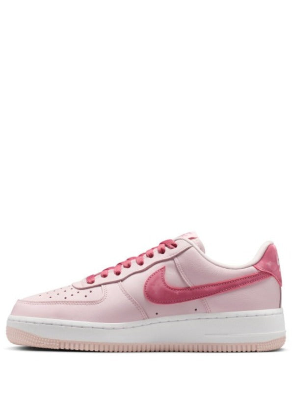 Nikee. AIR FORCE 1 LOW Valentines Day