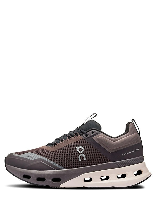 ON Cloud nova X Trainers