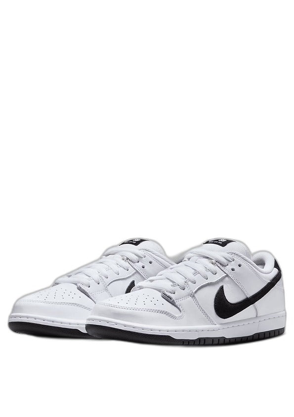 nikk e dunk low white black