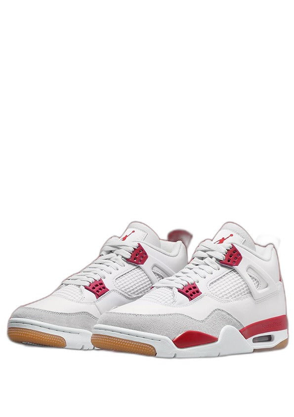 Nikee SB x air jordan 4 varsity red