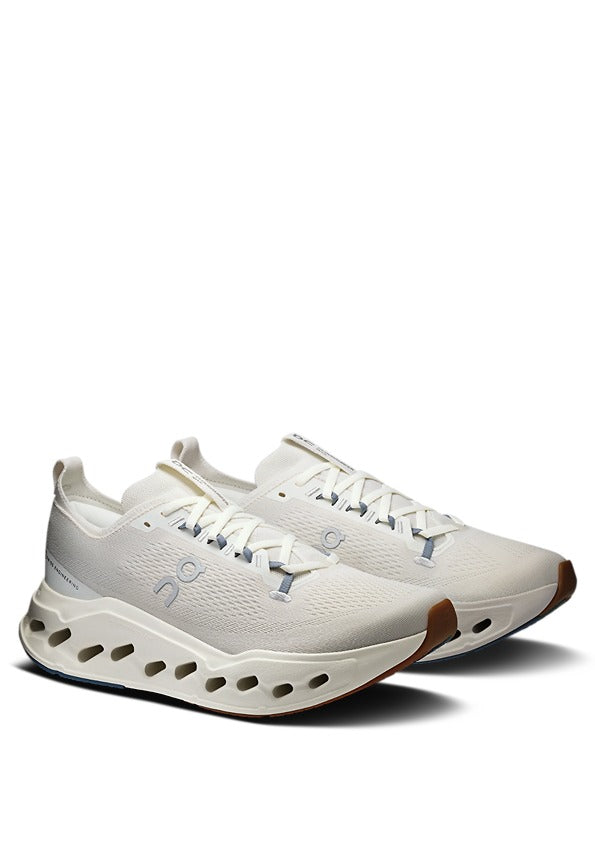 On Running Cloudsurfer Max White