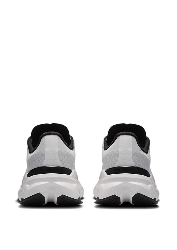 On Cloudpulse 2 WhiteBlack