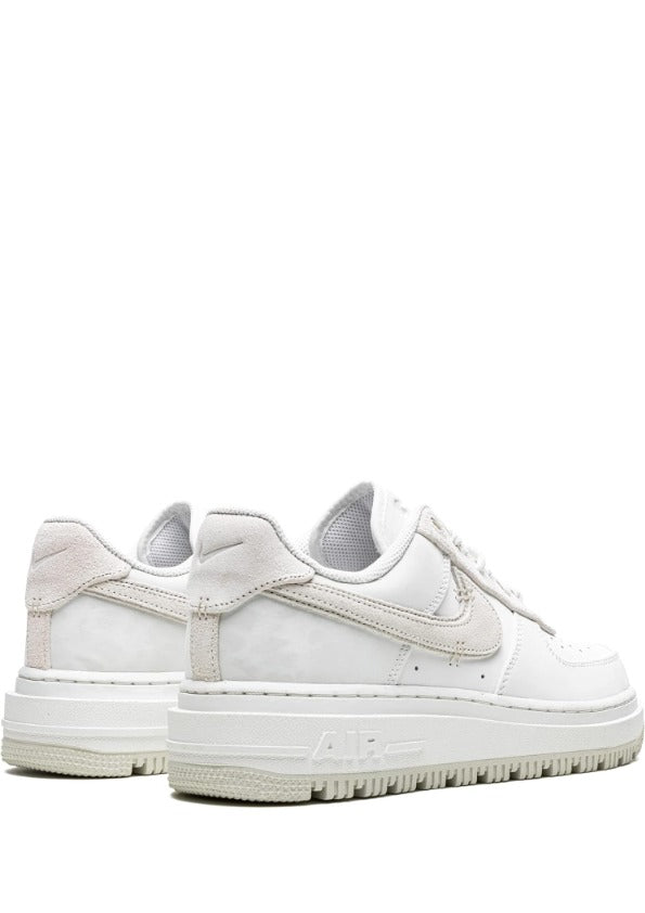 Nikee airforce 1 luxe summit white