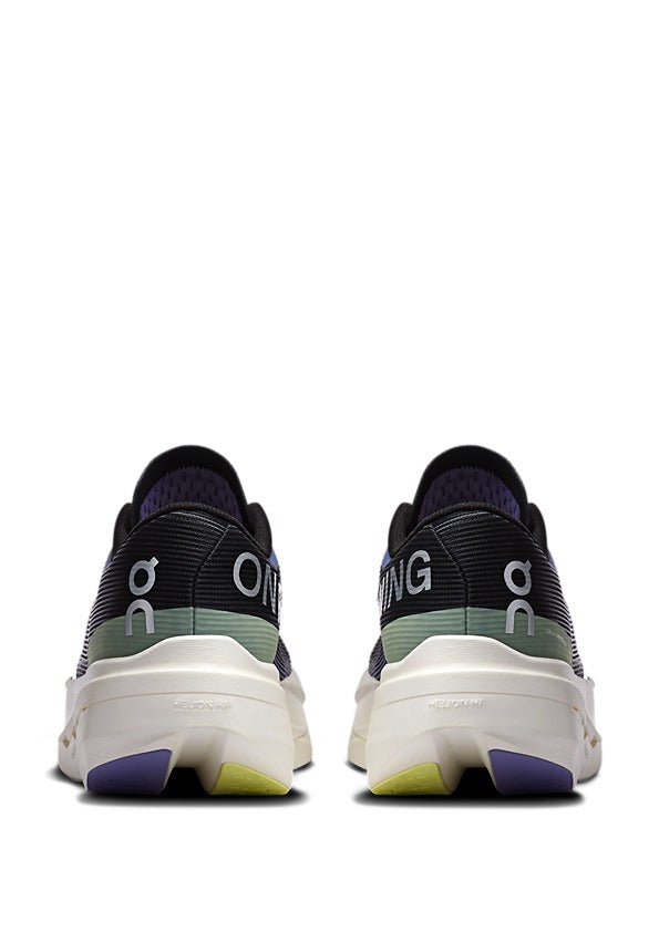 On Running Cloudboom Volt Black Juniper