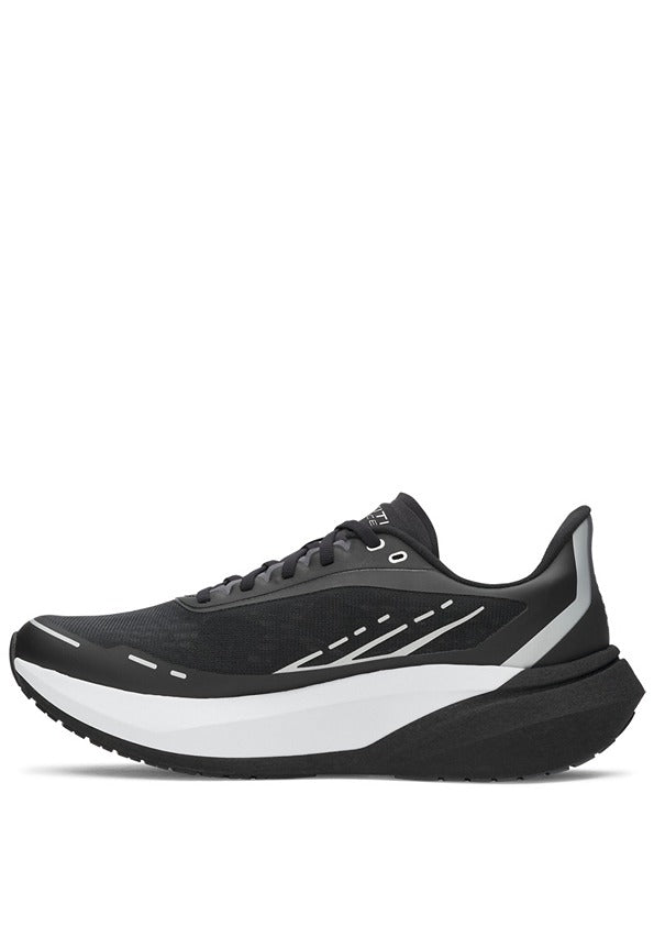 Underr Armourr Velociti Distance