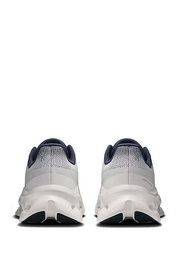 ON Cloud tilt all day trainers in navy
