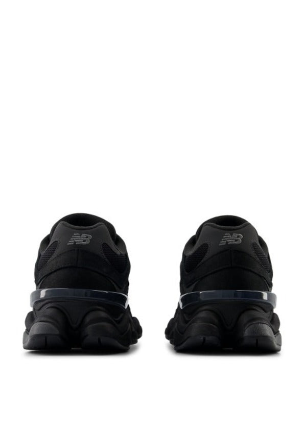 Neww balancee 9060 Black Cat