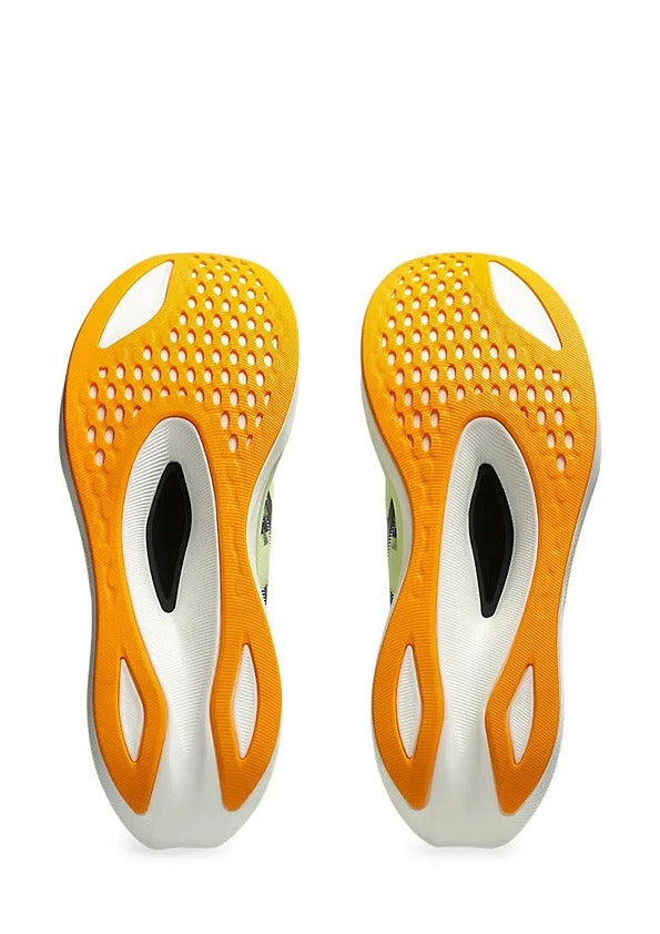 Asicss magic speed 4 men huddle yellowmetropolis