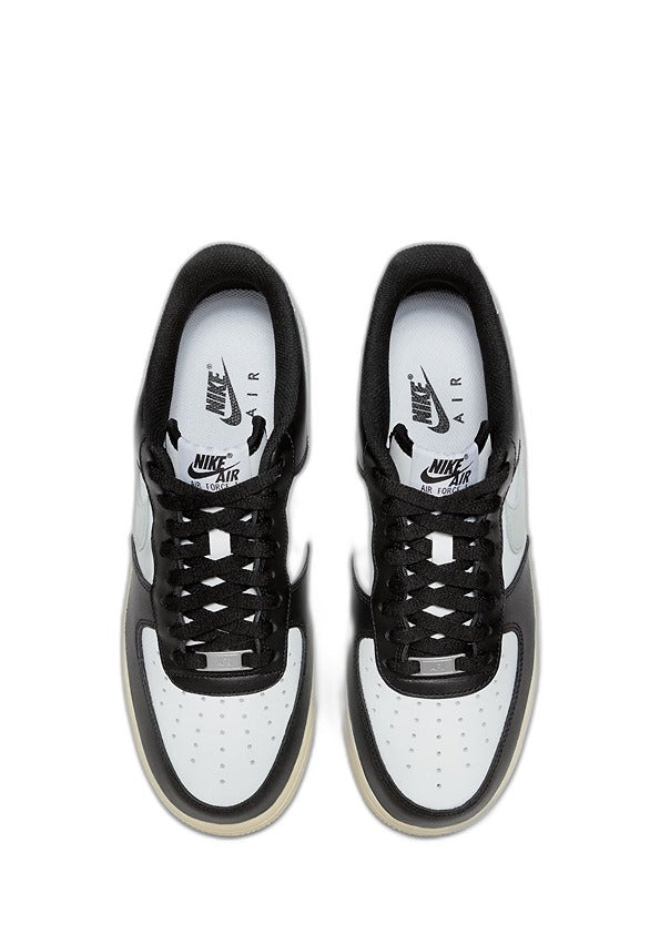Nikee Airforce 1 07 Low White Light Silver Coconut Milk Black