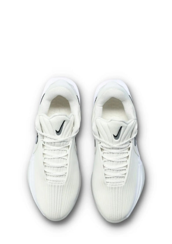 The nikee Zoom GT Cut 3 Turbo In White