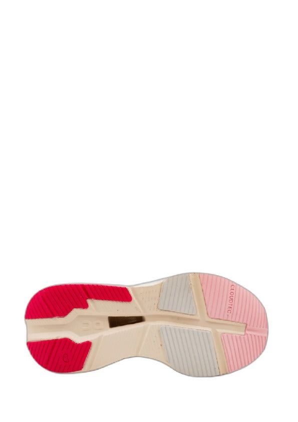 On Cloudnova x Soft Pink2670