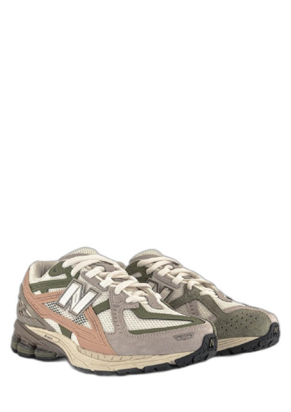 new balancee 1906 Utility Linen Dark Olivine Flat Taupe Low