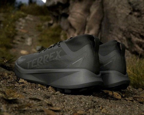 Adidass TERREX Agravic GORE-TEX Trailrunning All Black 5020