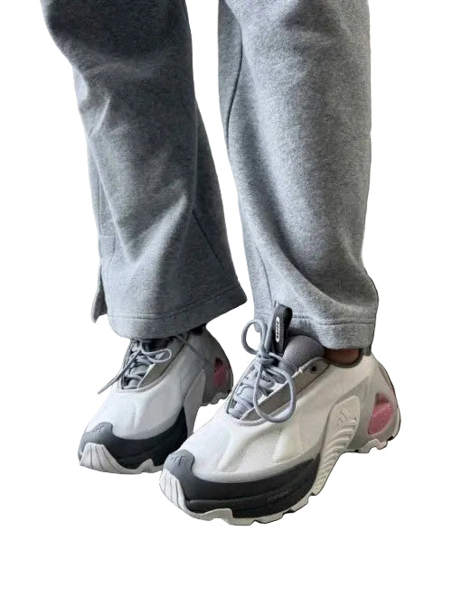 Adidass wonder edge runner grey pink