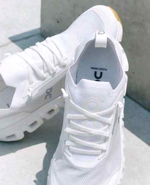 ON CLOUD 5 COAST ALL WHITE